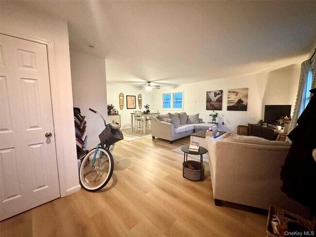 Foto del edificio - 542 E Pine St