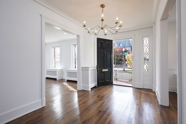 Foto del edificio - Elegance in Kalorama