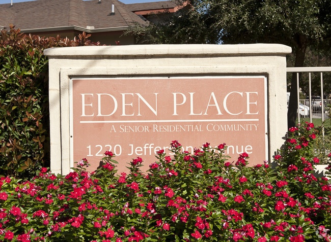 Foto del edificio - Eden Place Apartments