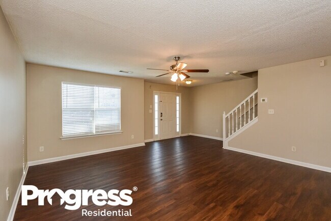 Foto del edificio - 310 Chase Ln