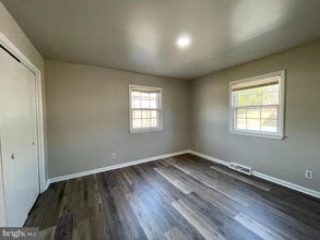 Building Photo - 1421 Dandridge St