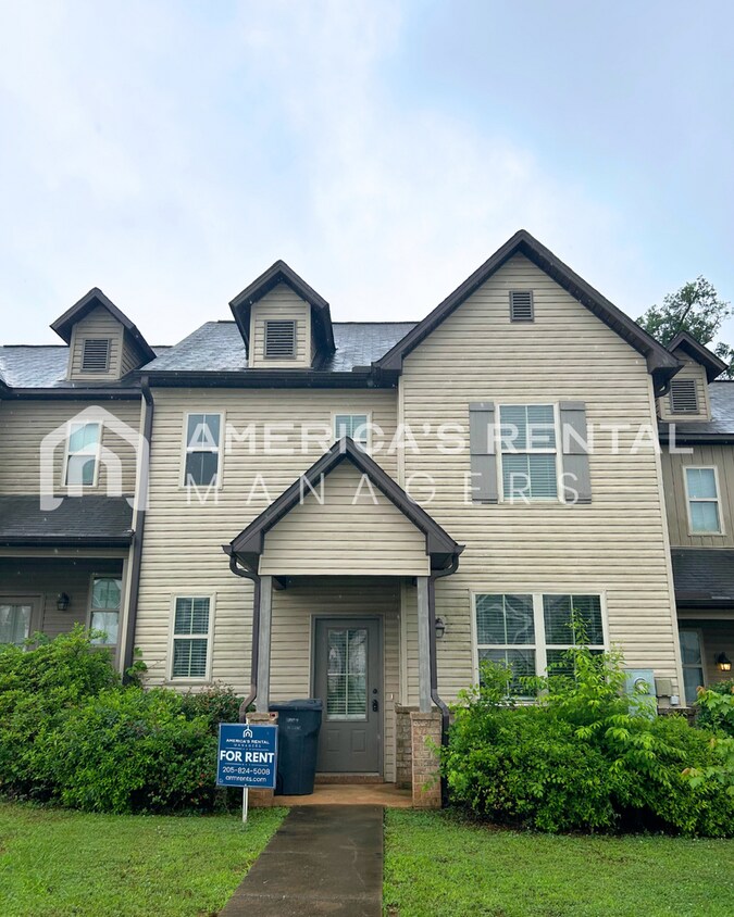 Primary Photo - Townhome Available in Calera!! Available t...