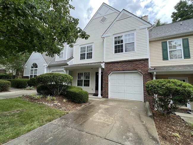 Foto del edificio - 8433 Southgate Commons Dr