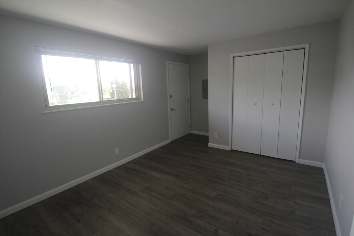 Foto principal - 15 East California Avenue