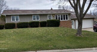 Building Photo - 1707 Miller Rd