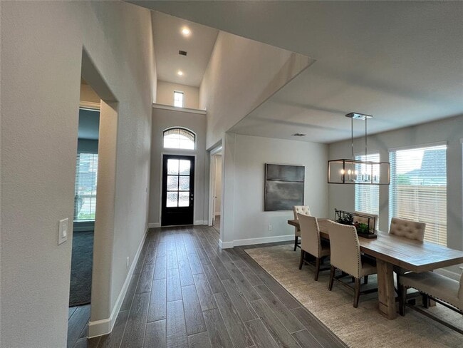 Building Photo - 26510 Star Blossom Ln