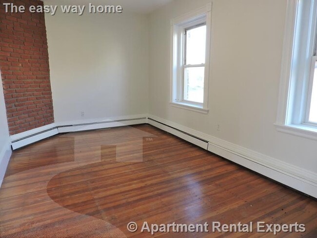 Photo - 10 Winter St Apartment