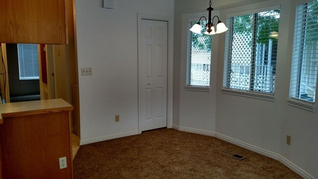 Building Photo - Cozy Home in the Kings Row Estates 55+ Community