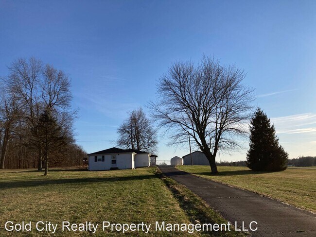 Building Photo - 2 br, 1 bath House - 638 Miller Road