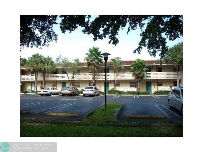 Building Photo - 3257 NW 103rd Terrace