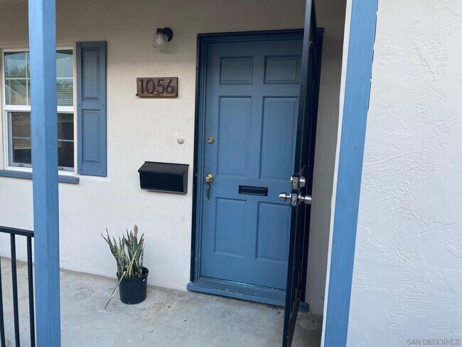 Building Photo - 1056 Turquoise St