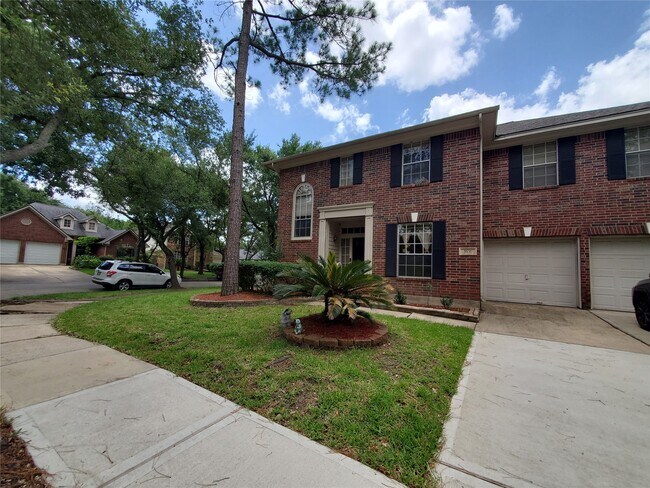 Foto del edificio - 1631 Almond Brook Ln