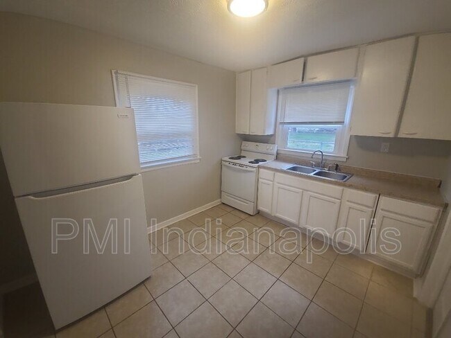 Foto del edificio - 6162 East 21st St