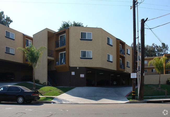 Building Photo - Bridgeport Apartments