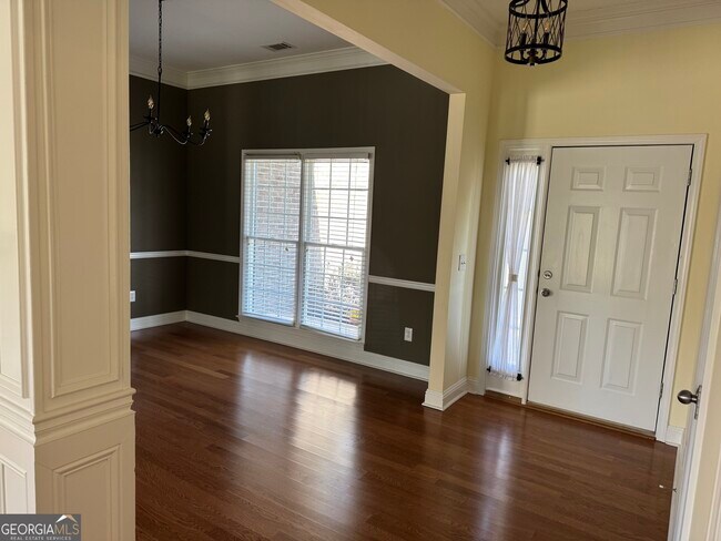 Foto del edificio - 1040 Willowynd Point