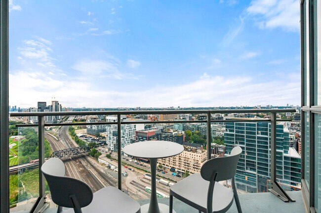 Photo du bâtiment - 1 Iceboat Terr