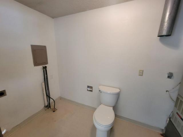 Building Photo - 2 bedroom in Billings MT 59102