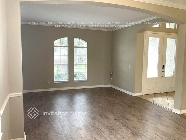 Building Photo - 11530 Vicolo Loop