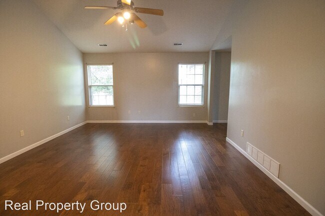 Building Photo - 3 br, 2 bath House - 4005 Iguana Dr