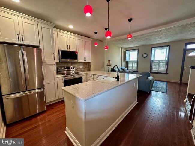 Foto del edificio - 3922 Manor St