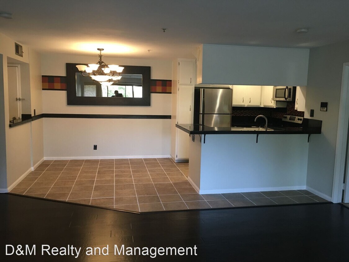 Foto principal - 2 br, 2 bath House - 11233 Tierrasanta Blv...