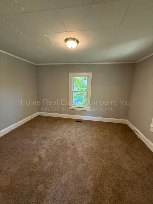 Photo - 1107 Cayuga St House