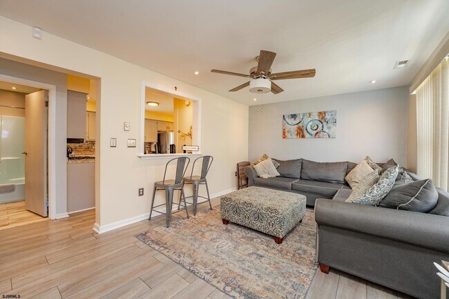 Foto del edificio - 545 N Connecticut Ave