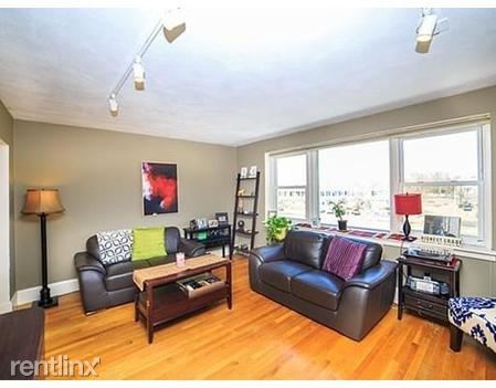 Building Photo - 491 Arborway