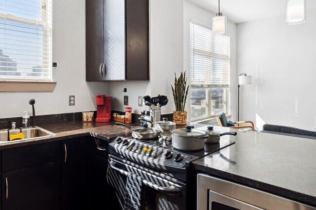 Foto del edificio - 264 N Walton St