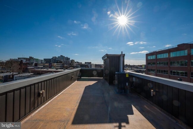 Building Photo - 4074 Powelton Ave