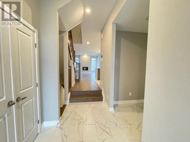 Building Photo - 330 Whitham Cres