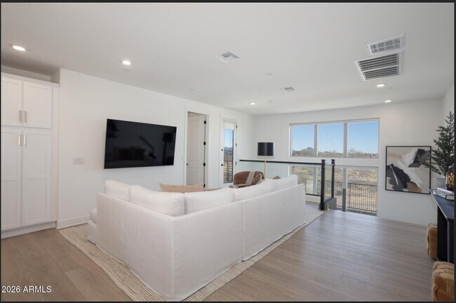 Foto del edificio - 2121 W Sonoran Desert Dr