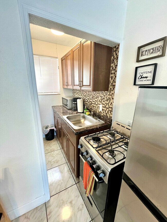 Foto del edificio - 338 Van Buren St