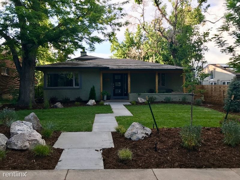 Primary Photo - 2255 Mariposa Ave