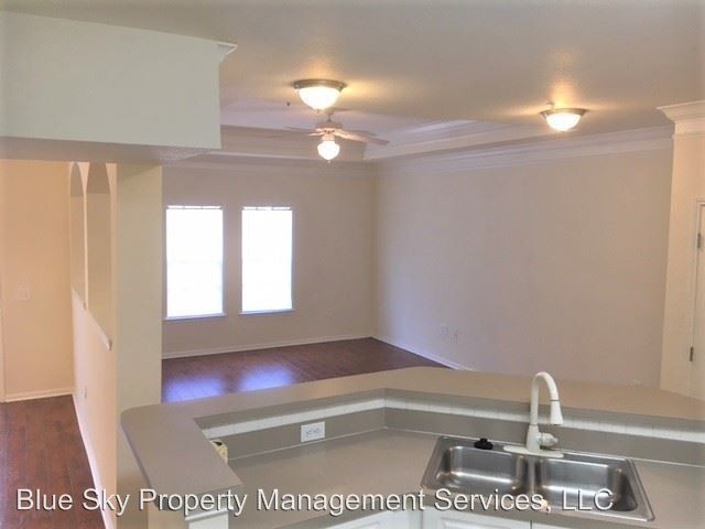 Foto del edificio - 2 br, 2 bath House - 211 Longview Ave #311