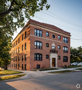 Building Photo - Bryn Mawr Apartments