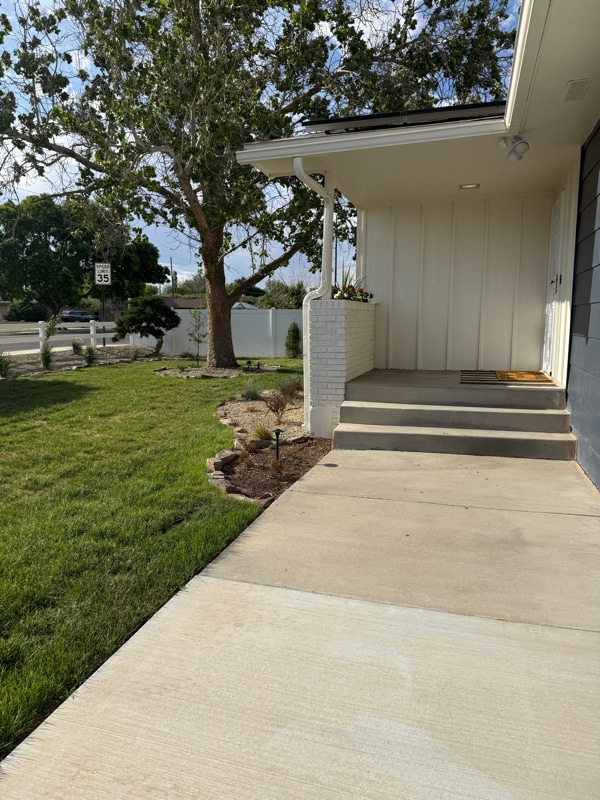 Photo - 506-533 33 Rd House