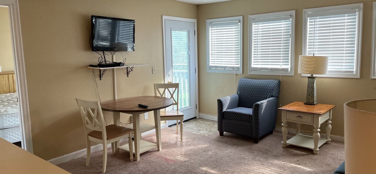 Building Photo - 2 Bedroom Furnished Condo in Myrtle Beach ...