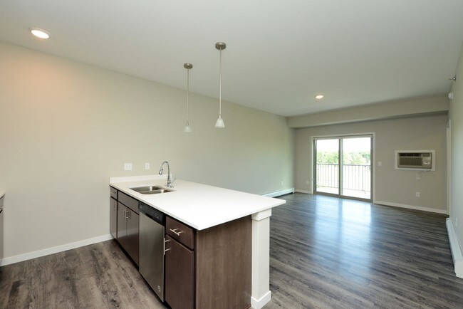 Foto del edificio - 301-15t 15th St N