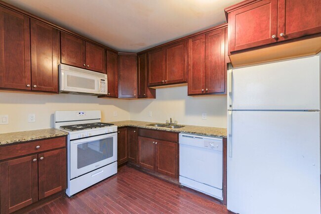 Foto del edificio - 2543 18th Ave S