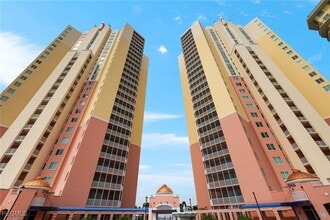 Building Photo - 2745 First St