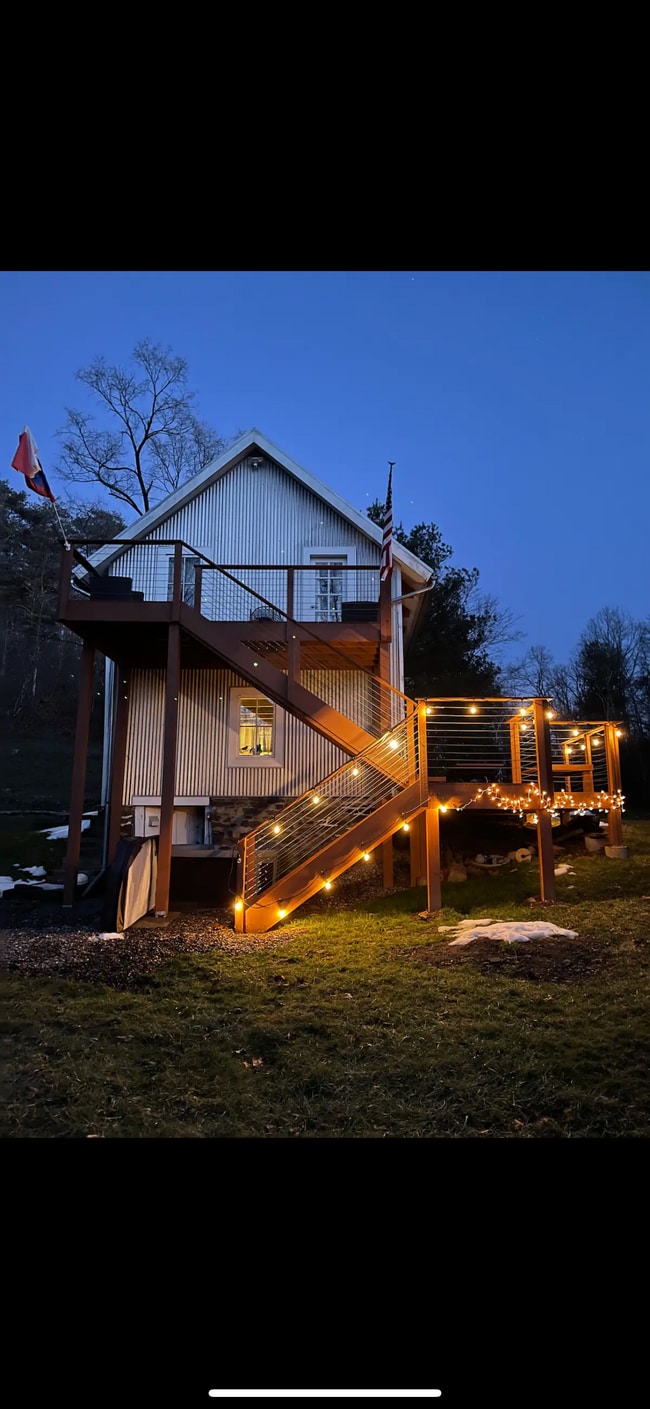 Building Photo - 1608 Laurel Grove Rd