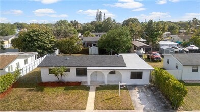 Building Photo - 11532 SW 136th Terrace