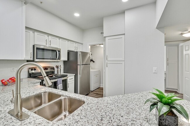 Building Photo - Start Your Lease with One Month On Us!
