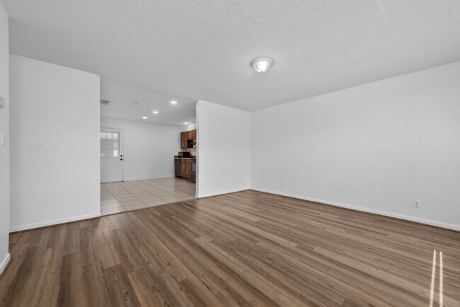 Foto del edificio - 909 W Orange St
