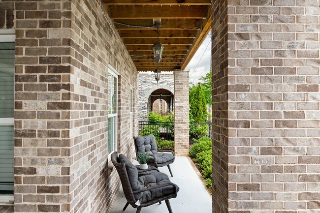 Foto del edificio - 1454 Fairmont Ave NW