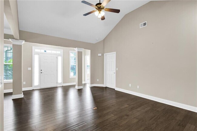 Foto del edificio - 5358 Manor View Dr NW