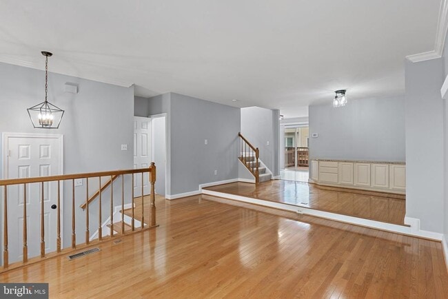 Building Photo - 6804 Signature Cir