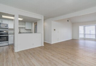 Interior Photo - Bexley House