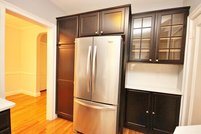 Foto del edificio - 1498 Beacon St